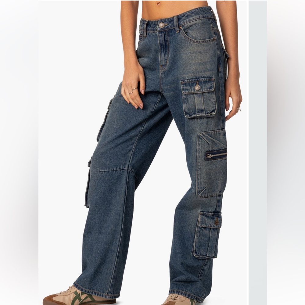 Women’s edikted baggy cargo jeans size 30